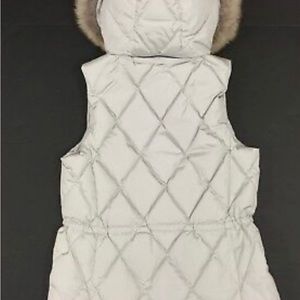 Coach new without tags -never worn puffy vest